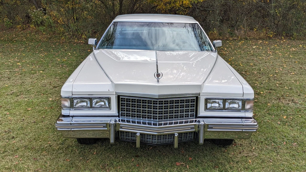 1975 Cadillac DeVille 4th Gen - Image 9 of 31