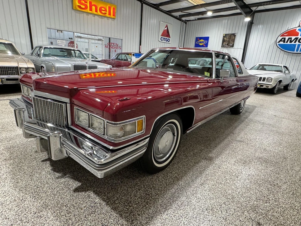 1975 Cadillac DeVille 4th Gen - Image 3 of 31