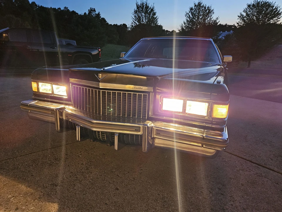 1975 Cadillac DeVille 4th Gen - Image 23 of 31