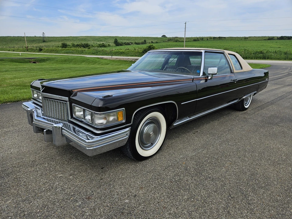 1975 Cadillac DeVille 4th Gen - Image 2 of 31