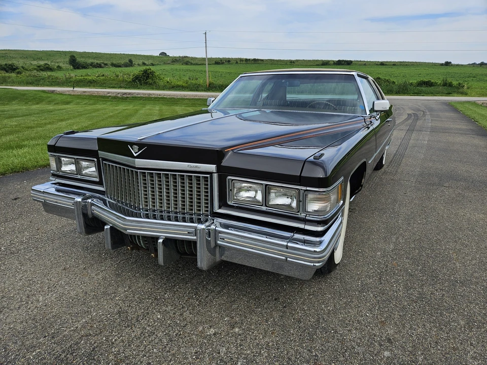 1975 Cadillac DeVille 4th Gen - Image 16 of 31