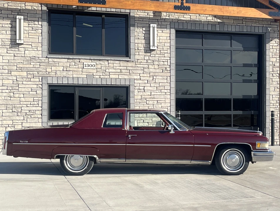 1975 Cadillac DeVille 4th Gen - Image 3 of 31