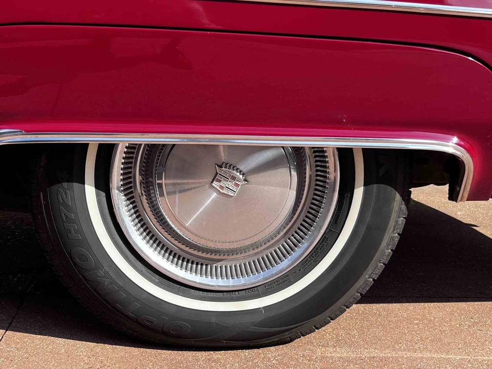 1975 Cadillac DeVille 4th Gen - Image 27 of 31