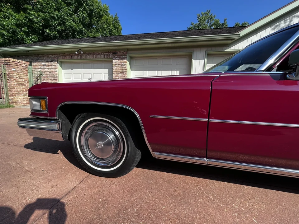 1975 Cadillac DeVille 4th Gen - Image 25 of 31