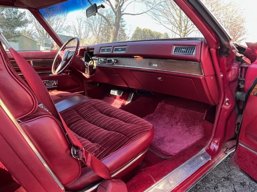 1975 Cadillac DeVille 4th Gen - Image 11 of 12