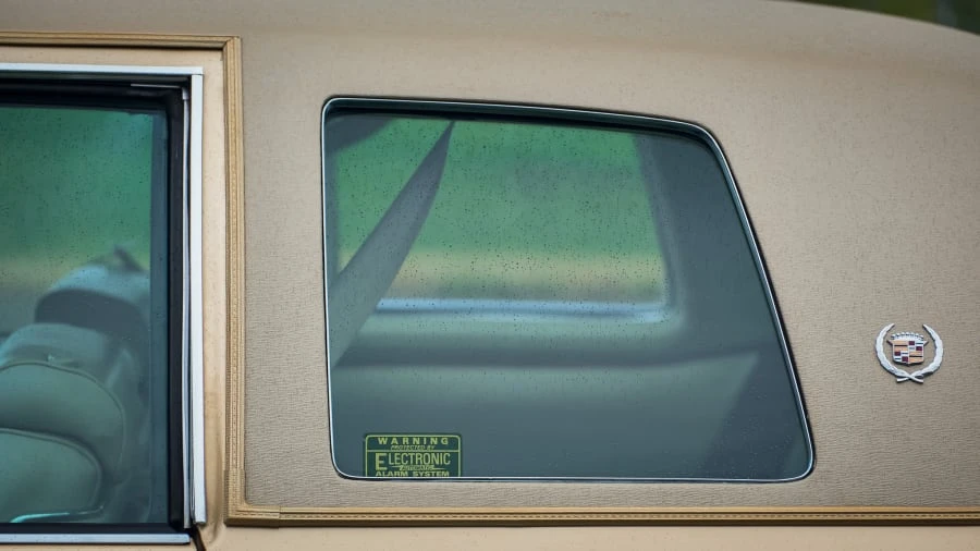 1975 Cadillac DeVille 4th Gen - Image 11 of 29