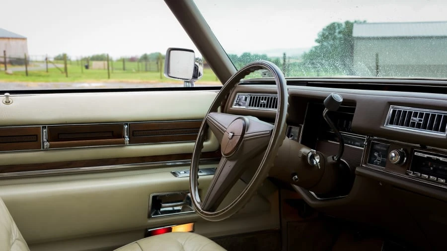 1975 Cadillac DeVille 4th Gen - Image 17 of 29