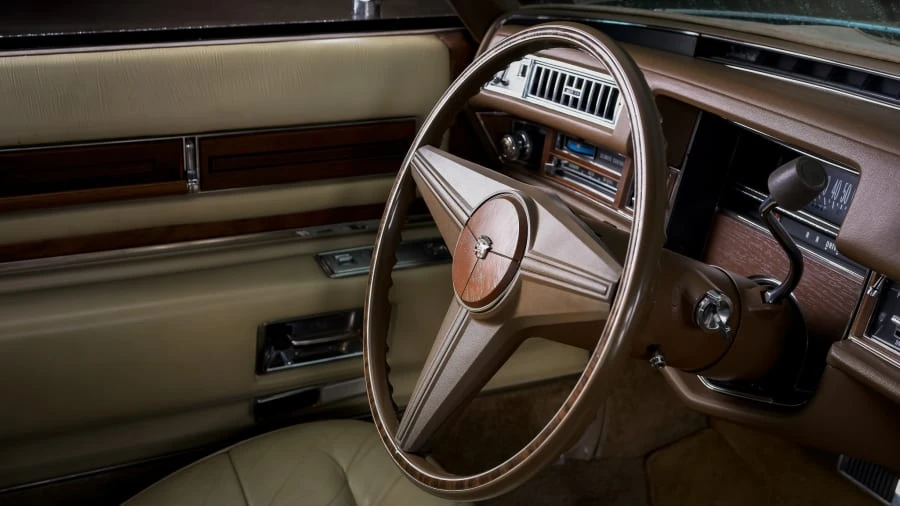 1975 Cadillac DeVille 4th Gen - Image 26 of 29