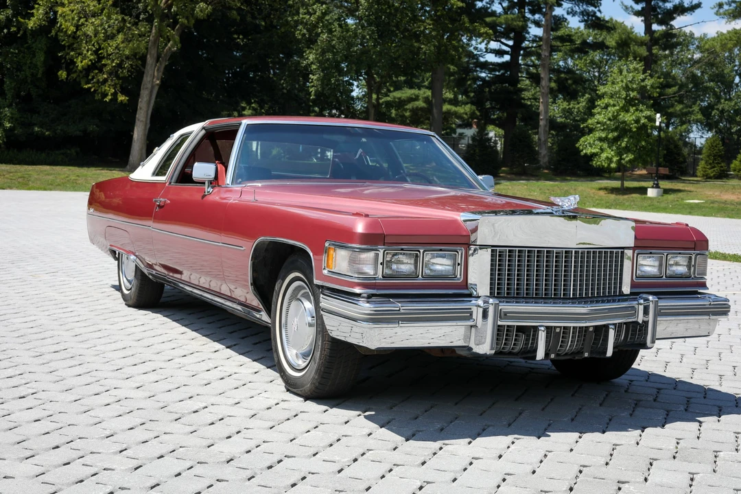 1975 Cadillac DeVille 4th Gen - Image 2 of 31