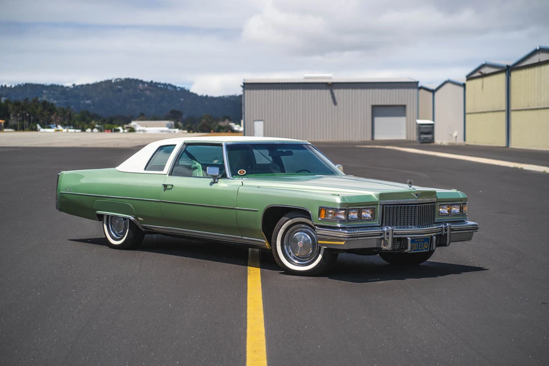 1975 Cadillac DeVille 4th Gen - Image 3 of 31