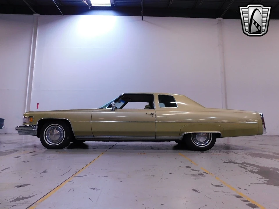 1975 Cadillac DeVille 4th Gen - Image 12 of 21