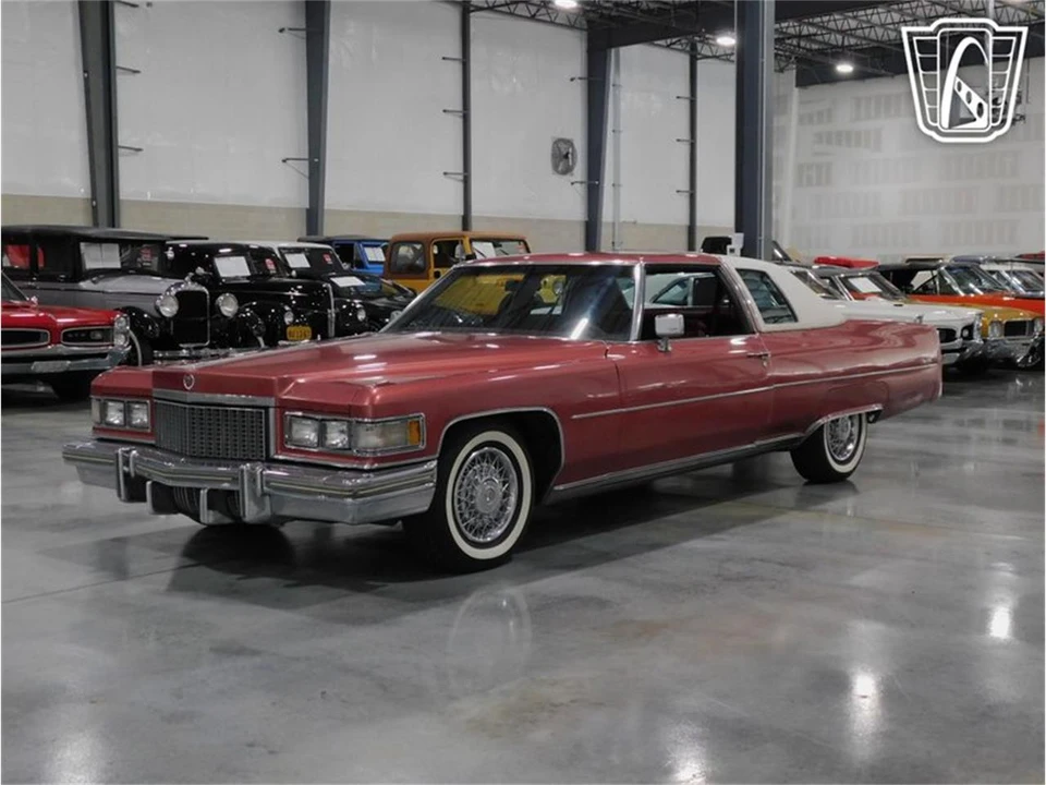 1975 Cadillac DeVille 4th Gen - Image 2 of 31