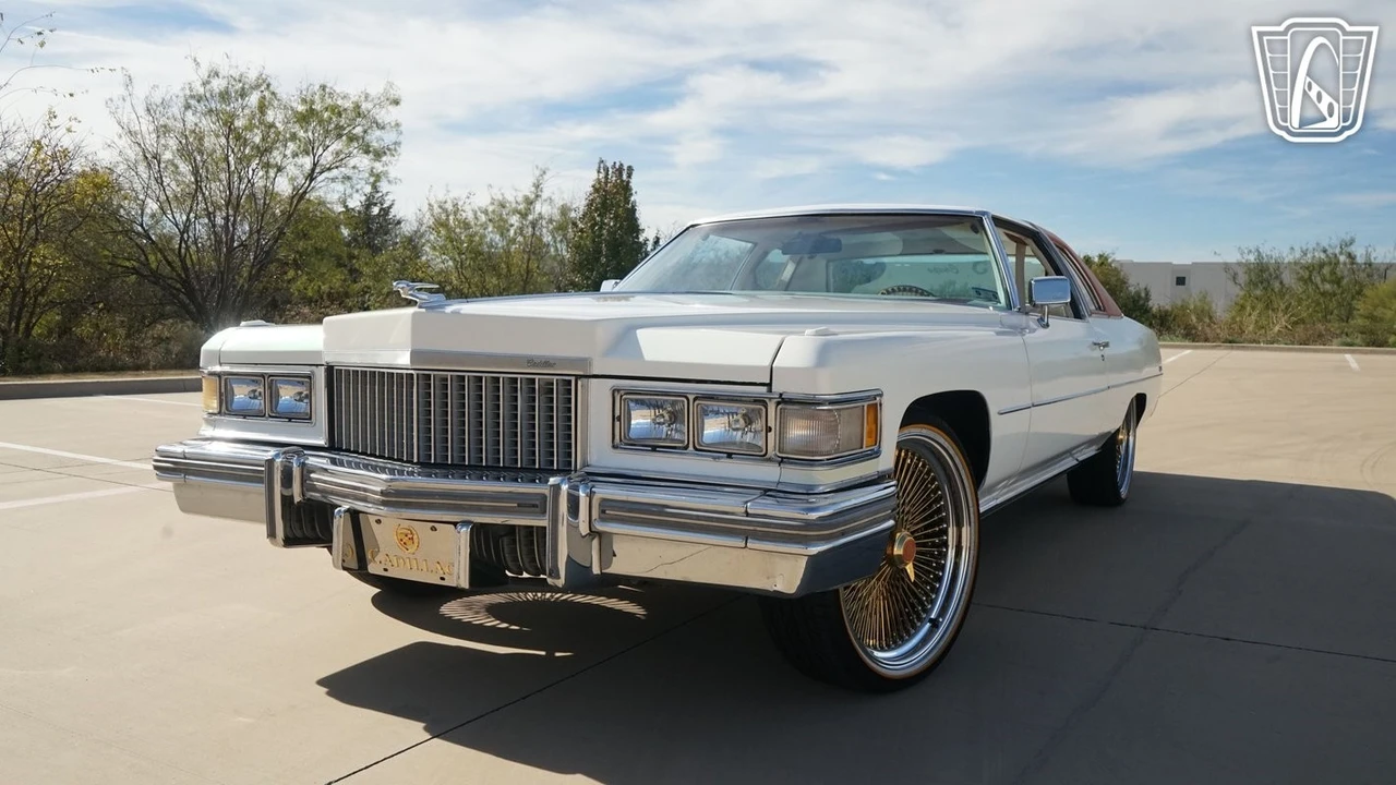 1975 Cadillac DeVille 3rd Gen - Image 4 of 12