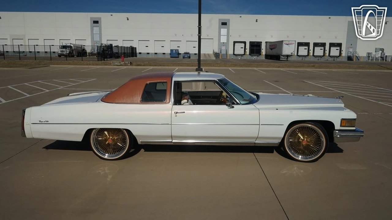 1975 Cadillac DeVille 3rd Gen - Image 19 of 21