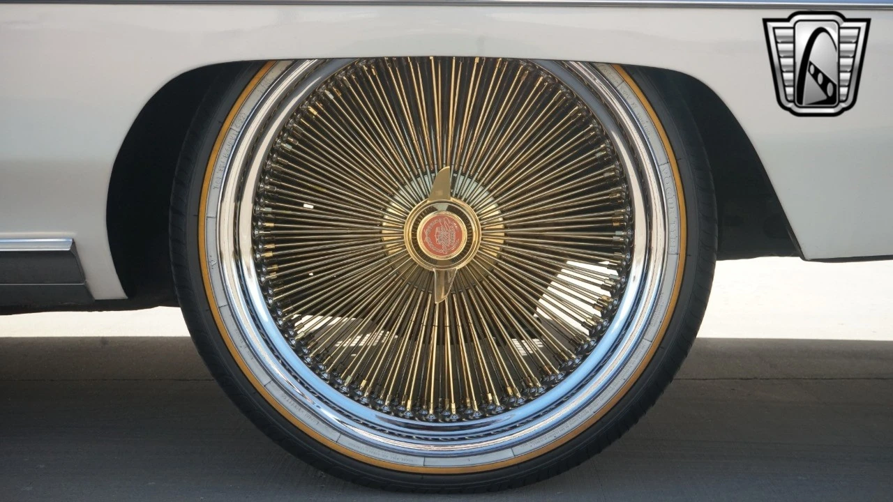 1975 Cadillac DeVille 3rd Gen - Image 10 of 12