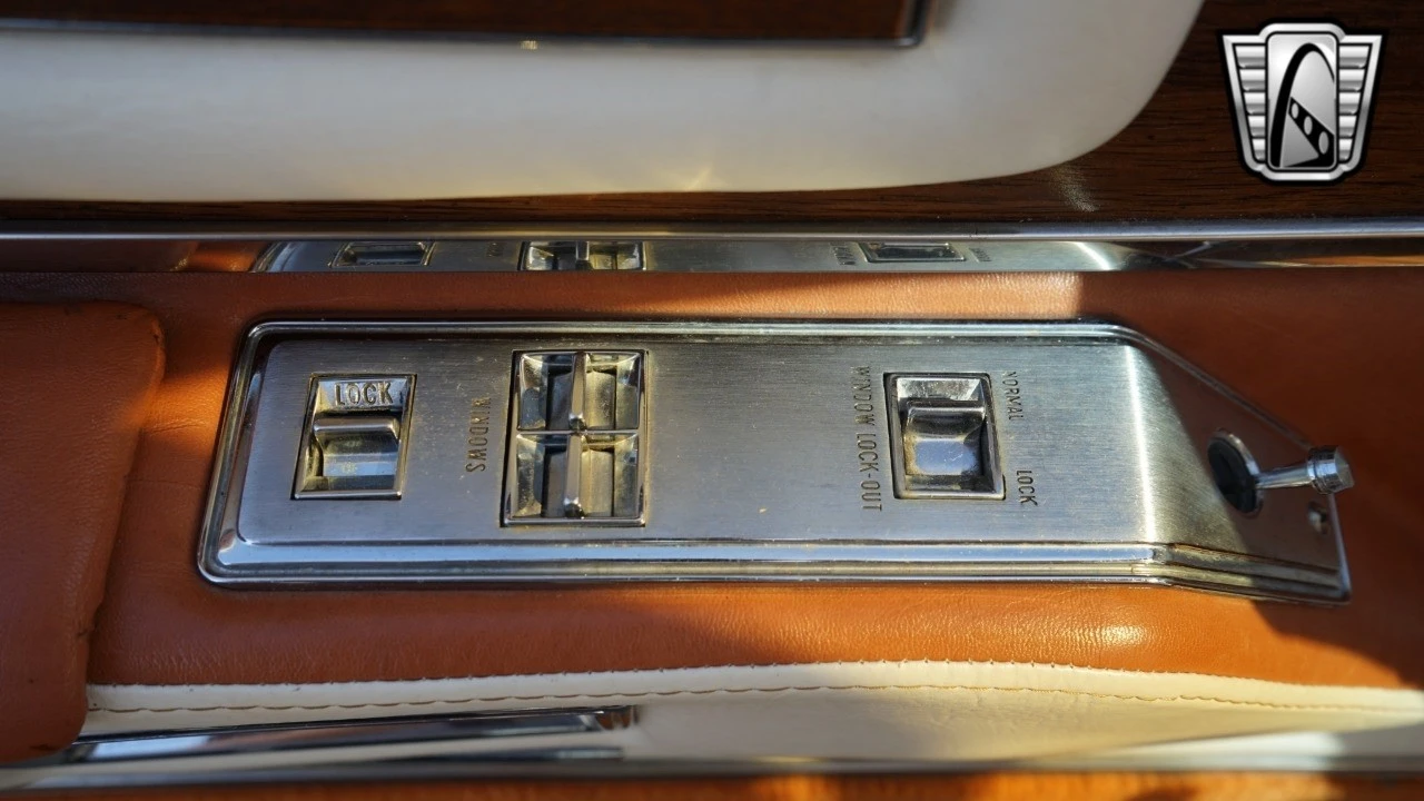 1975 Cadillac DeVille 3rd Gen - Image 18 of 21