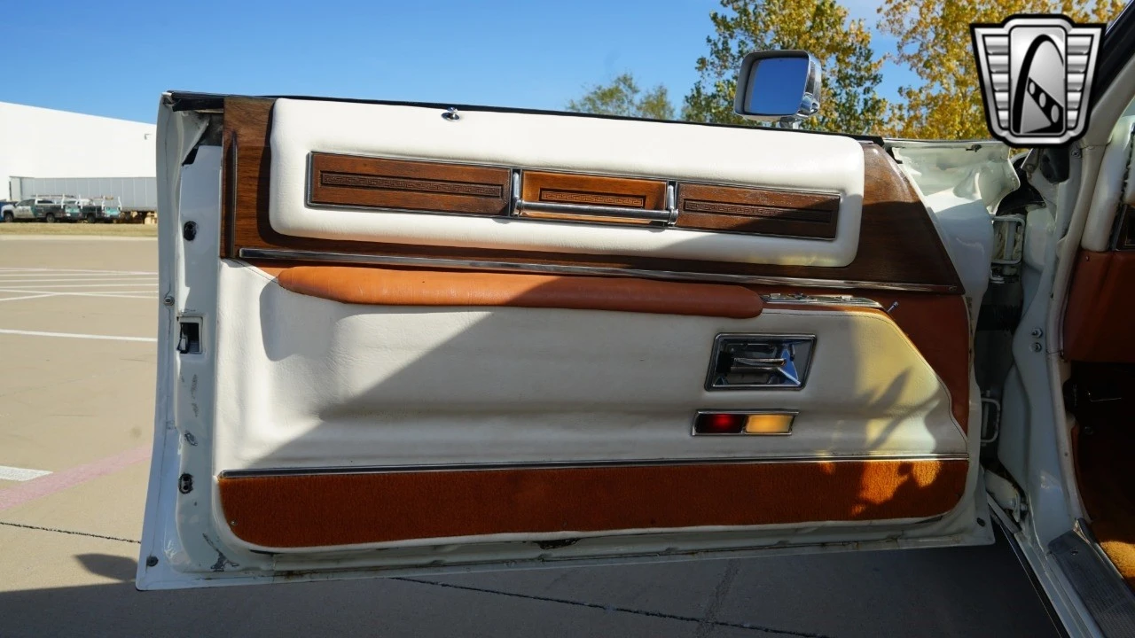 1975 Cadillac DeVille 3rd Gen - Image 17 of 21