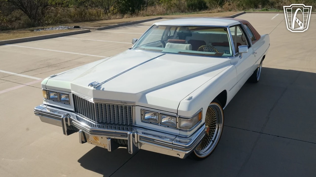 1975 Cadillac DeVille 4th Gen - Image 3 of 12