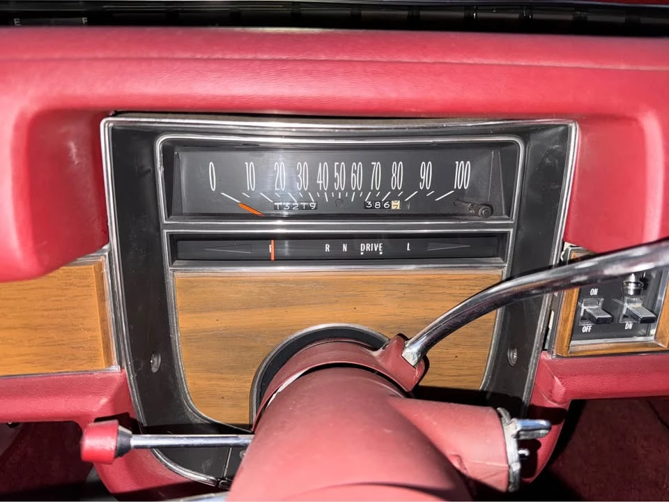 1975 Cadillac DeVille 4th Gen - Image 8 of 13