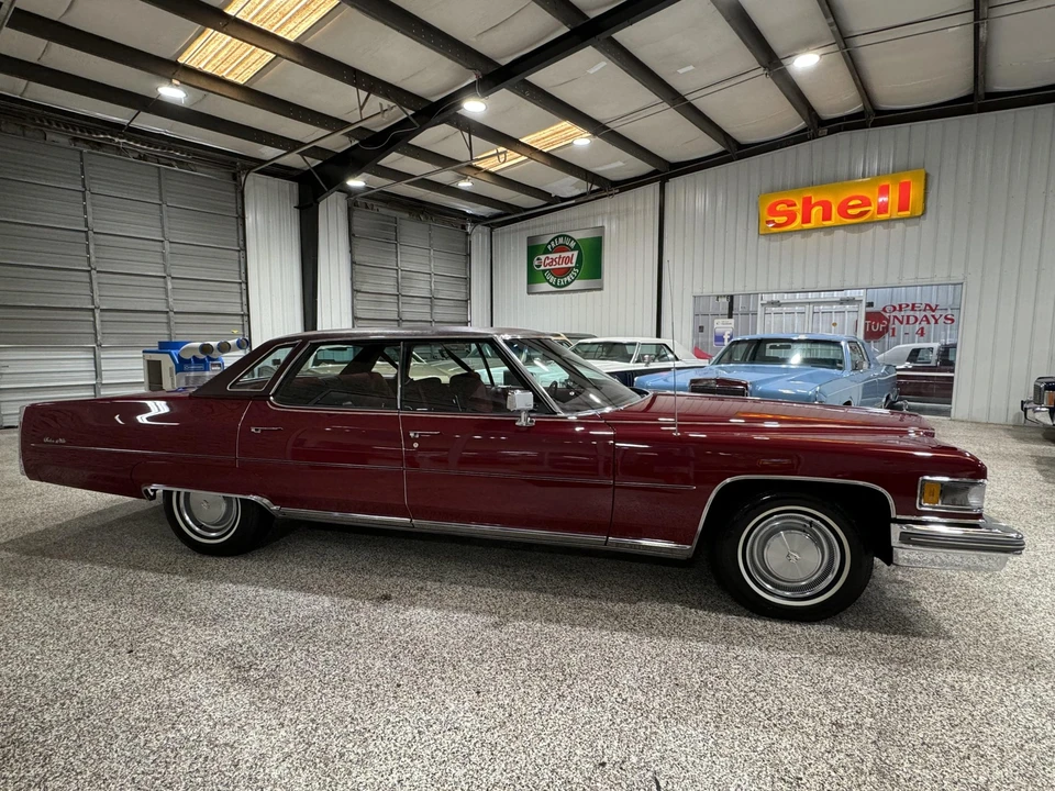 1975 Cadillac DeVille 4th Gen - Image 19 of 31