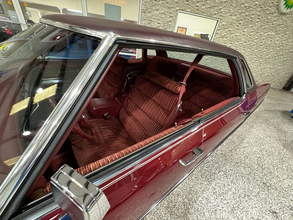 1975 Cadillac DeVille 4th Gen - Image 26 of 31
