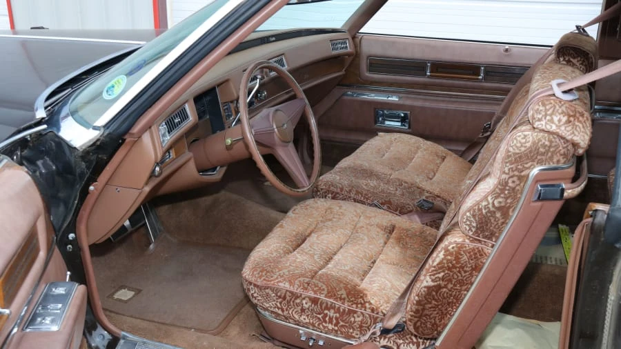 1975 Cadillac DeVille 4th Gen - Image 4 of 12