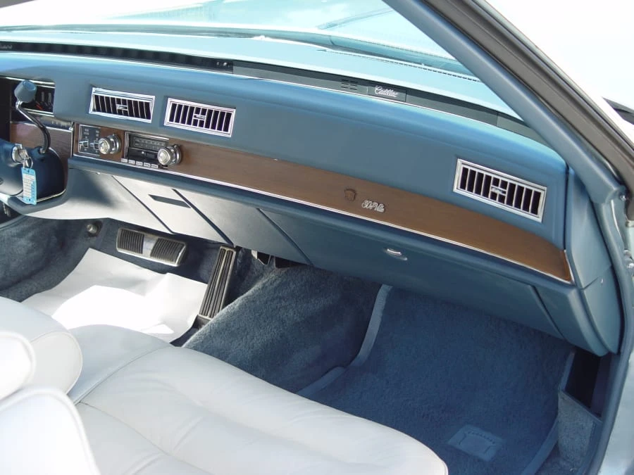 1975 Cadillac DeVille 4th Gen - Image 5 of 8