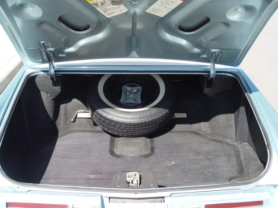 1975 Cadillac DeVille 4th Gen - Image 6 of 8