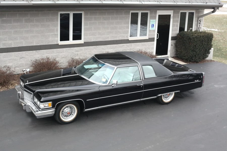 1975 Cadillac DeVille 4th Gen - Image 2 of 7