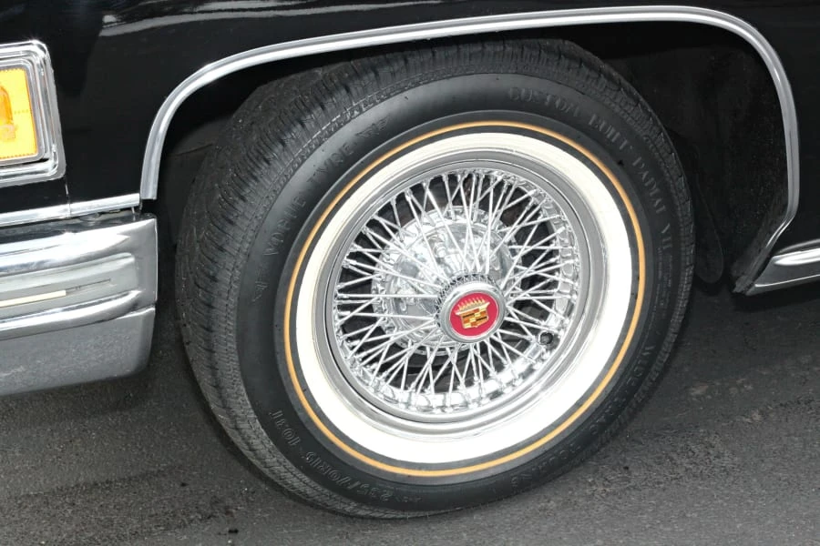 1975 Cadillac DeVille 4th Gen - Image 6 of 7