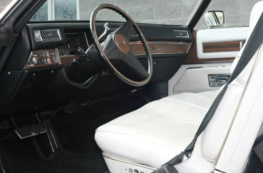 1975 Cadillac DeVille 4th Gen - Image 5 of 7