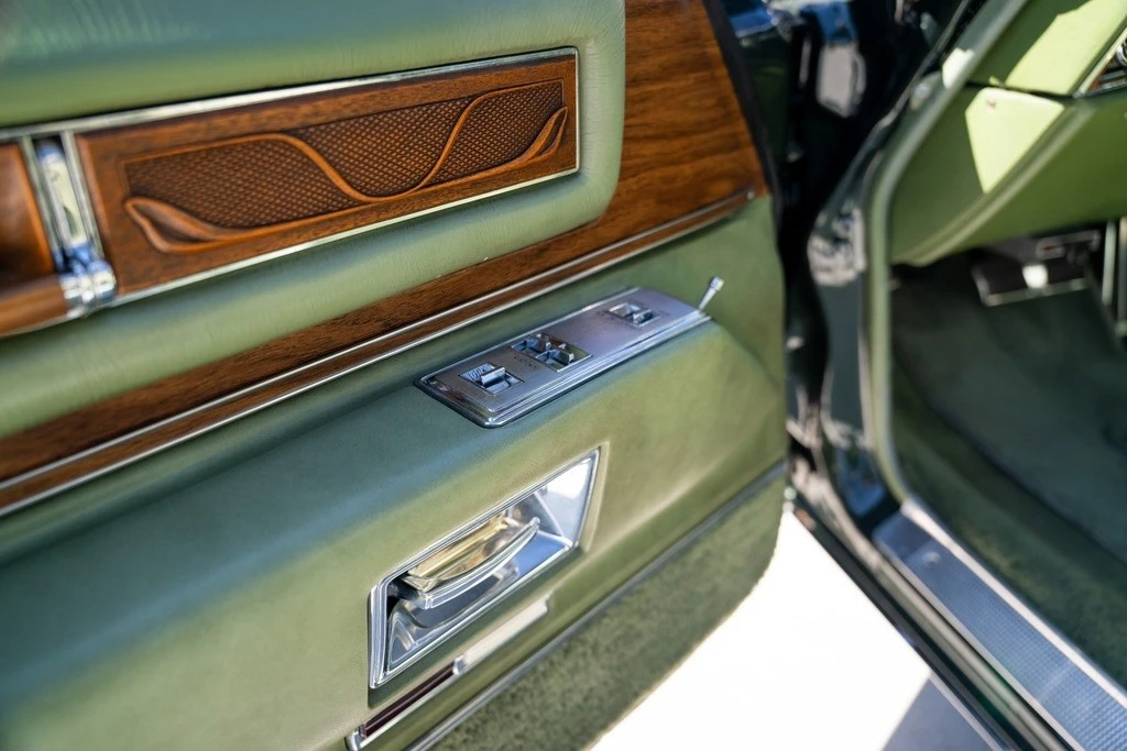 1975 Cadillac Eldorado 9th Gen - Image 16 of 21