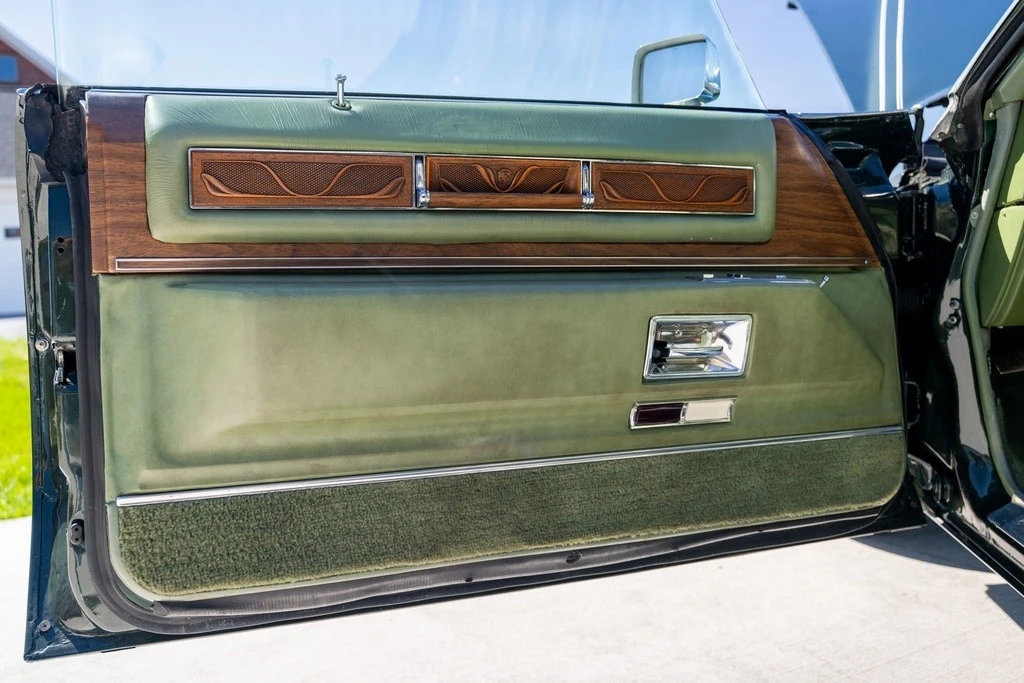 1975 Cadillac Eldorado 9th Gen - Image 15 of 21
