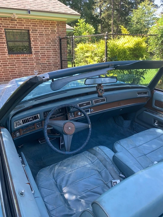 1975 Cadillac Eldorado 8th Gen - Image 9 of 15