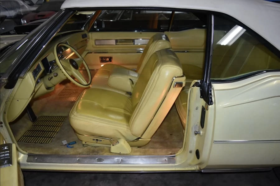 1975 Cadillac Eldorado 9th Gen - Image 9 of 12