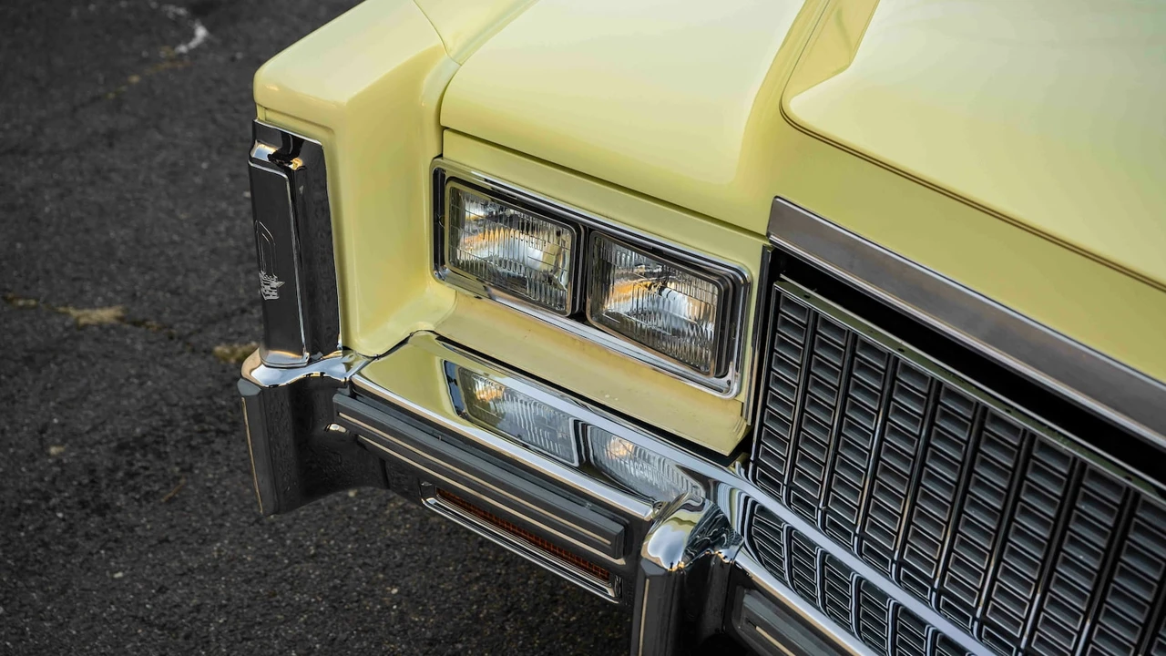 1975 Cadillac Eldorado 9th Gen - Image 28 of 31
