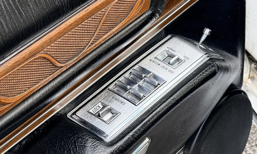 1975 Cadillac Eldorado 9th Gen - Image 19 of 31