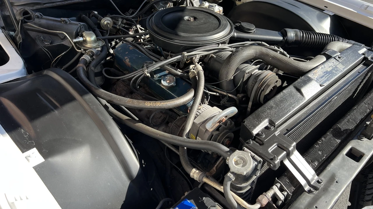 1975 Cadillac Eldorado 9th Gen - Image 8 of 9