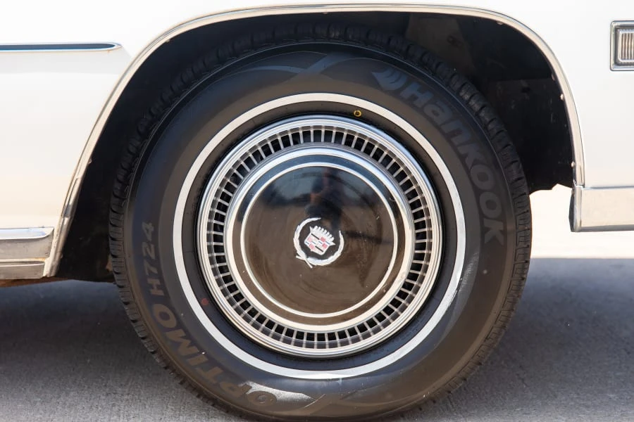 1975 Cadillac Eldorado 9th Gen - Image 10 of 31