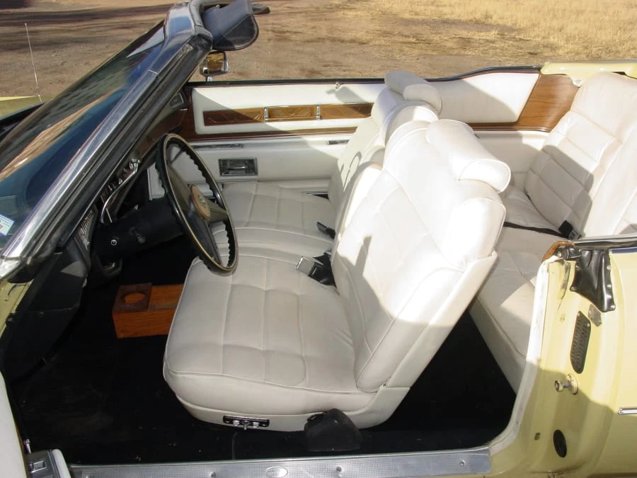 1975 Cadillac Eldorado 9th Gen - Image 4 of 12