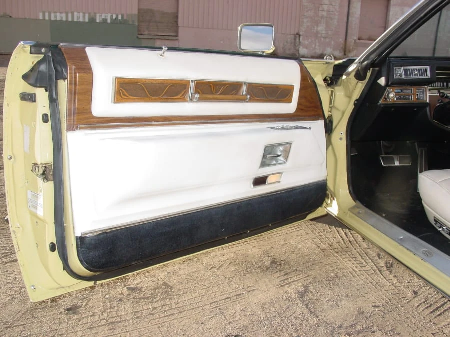 1975 Cadillac Eldorado 9th Gen - Image 7 of 12