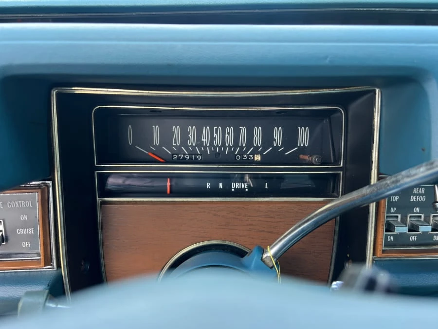 1975 Cadillac Eldorado 9th Gen - Image 19 of 26