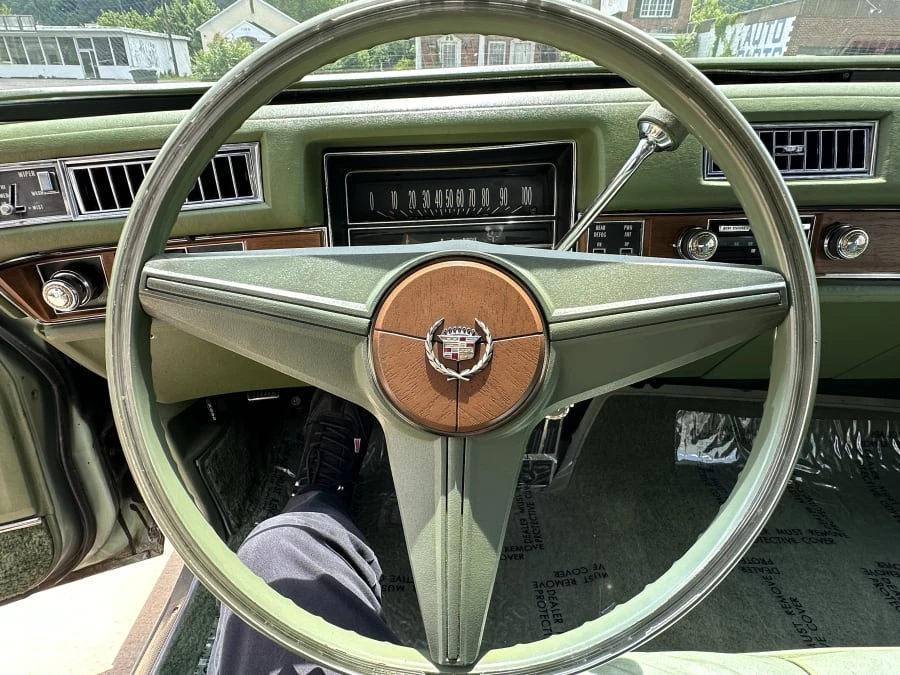 1975 Cadillac Eldorado 9th Gen - Image 10 of 24