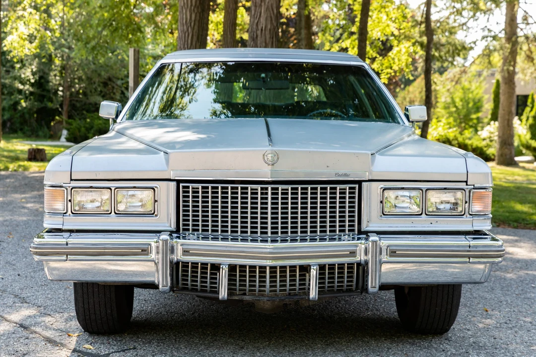 1975 Cadillac Series 70 & 75 - Image 2 of 31