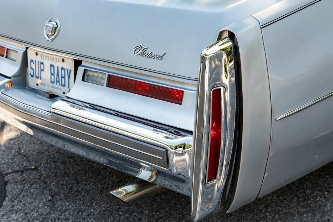 1975 Cadillac Series 70 & 75 - Image 16 of 31