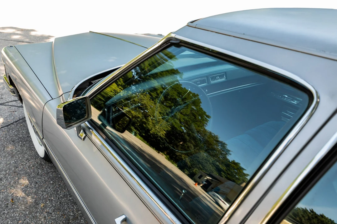 1975 Cadillac Series 70 & 75 - Image 22 of 31