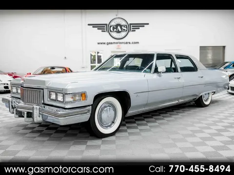 1975 Cadillac Fleetwood Brougham Sedan