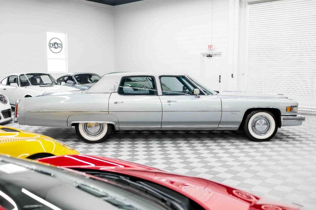 1975 Cadillac Fleetwood - Image 8 of 31