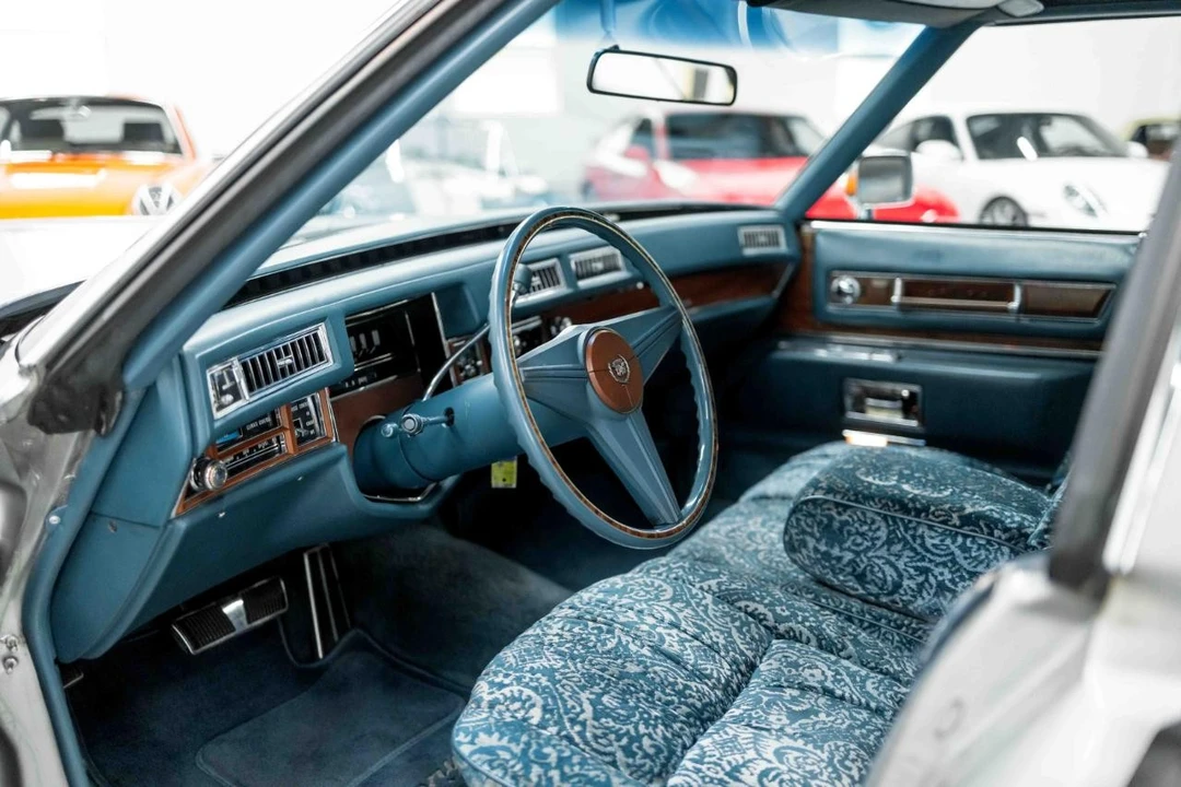 1975 Cadillac Fleetwood - Image 2 of 31