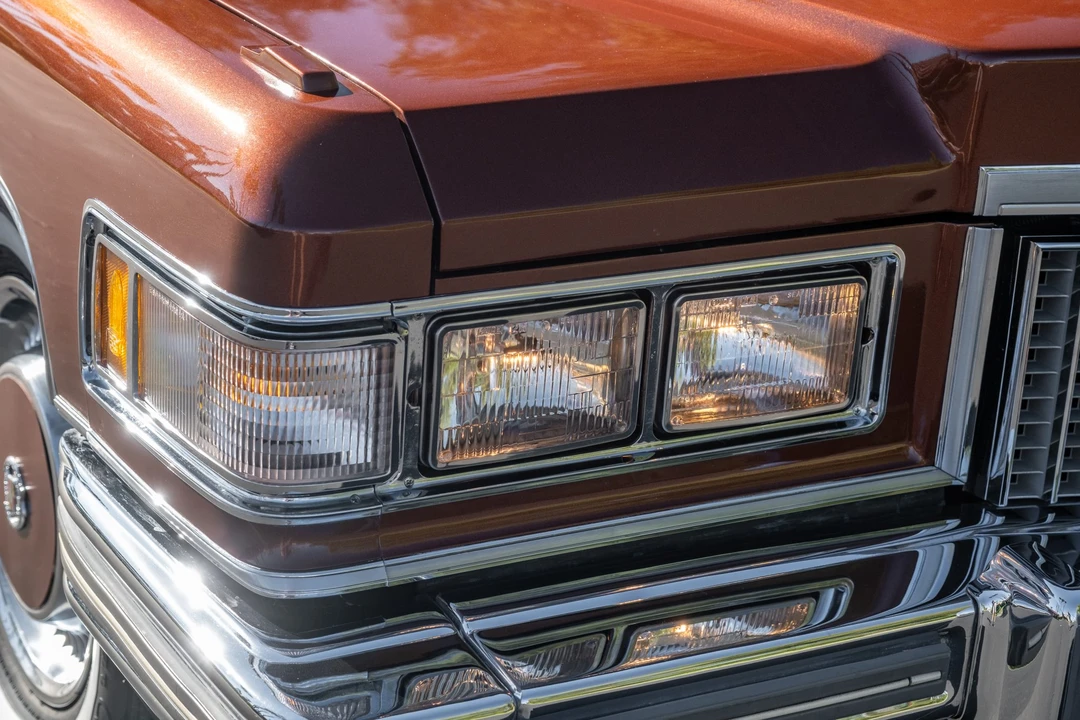 1975 Cadillac Fleetwood - Image 13 of 31